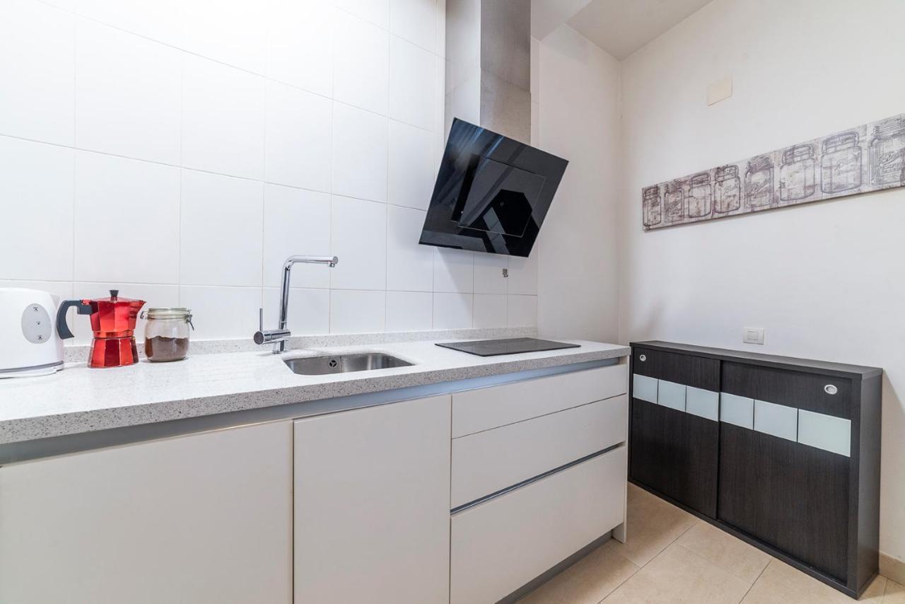 Alohamundi Quintana Apartment Sevilla Exterior foto